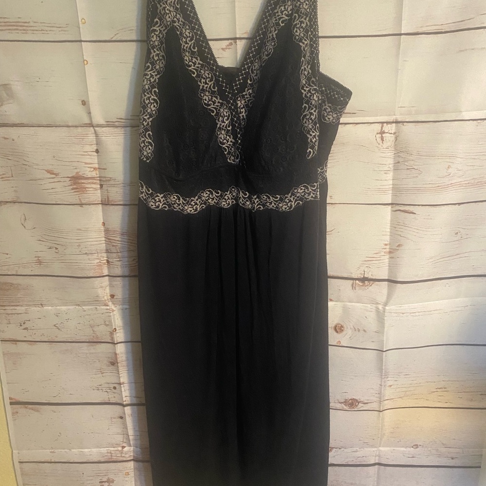 Cool nights - Black Lace nightgown size L/Xl
